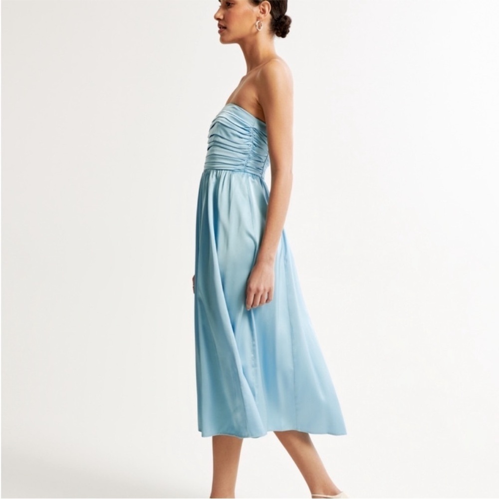 NWT Abercrombie & Fitch Emerson Strapless Midi Dress - Picture 3 of 10